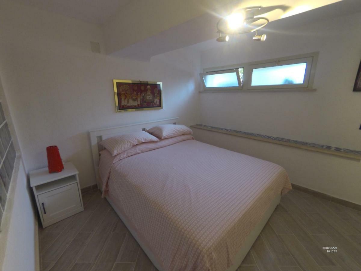 La Petit Maison Палермо Екстериор снимка